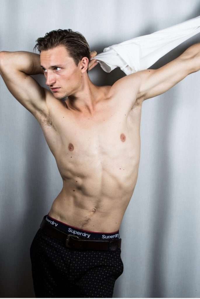 11 Oleg Tikhomirov Coaching & Profiling für professionelle Schauspieler